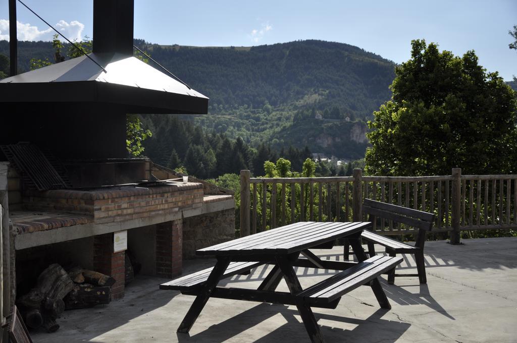 Domaine Aigoual Cevennes Hotel Meyrueis Exterior photo
