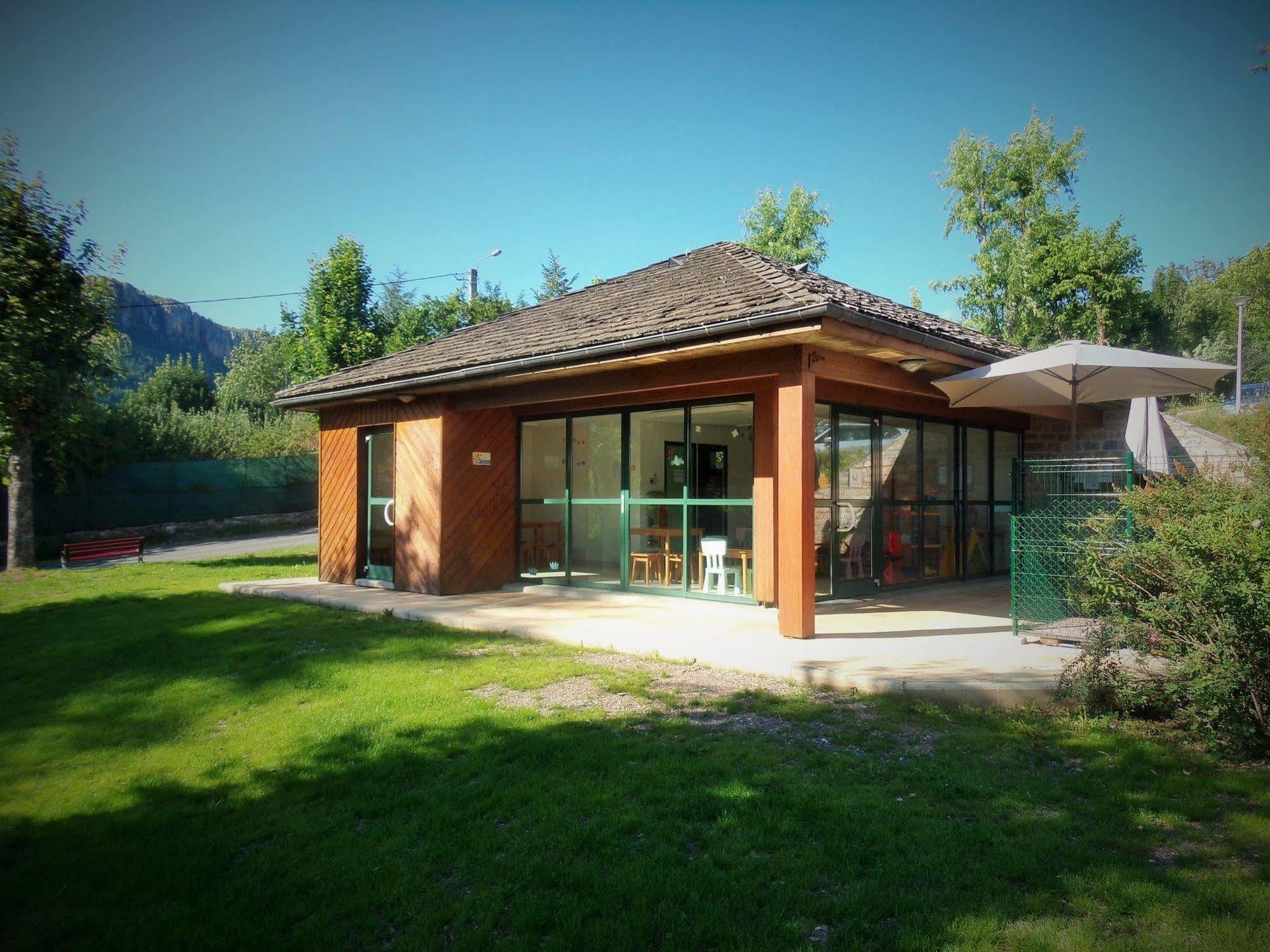 Domaine Aigoual Cevennes Hotel Meyrueis Exterior photo